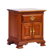Victoria's Tradition Nightstand